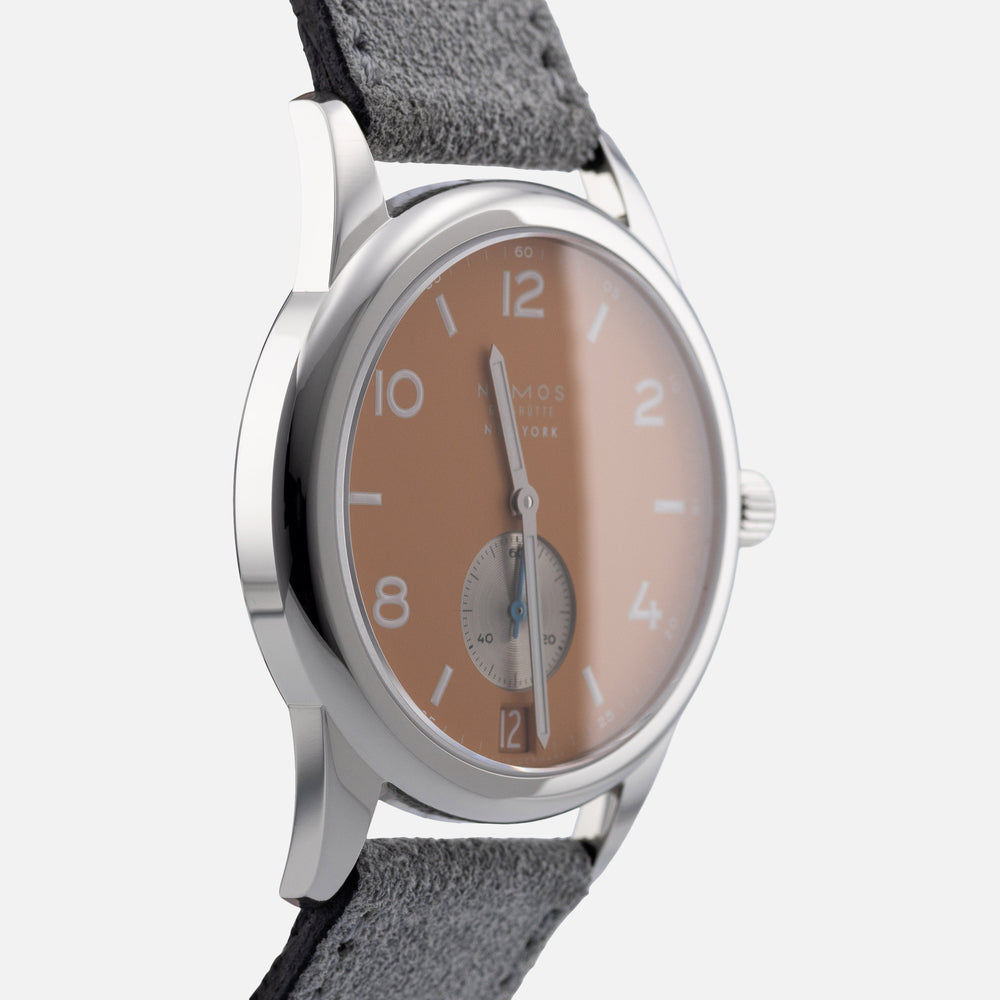 Nomos Club Date 38 Limited Edition For Hodinkee 'Sienna' 733.S4 4