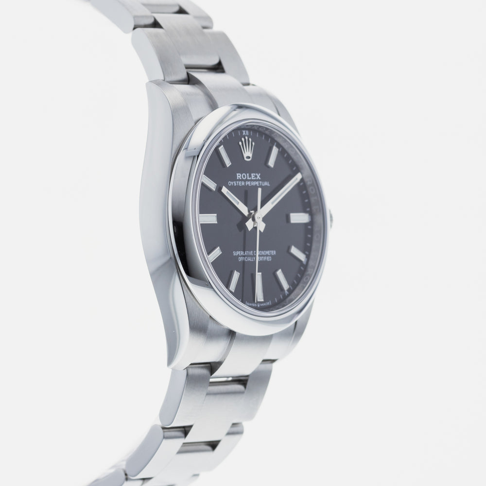 Rolex Oyster Perpetual 124200 4