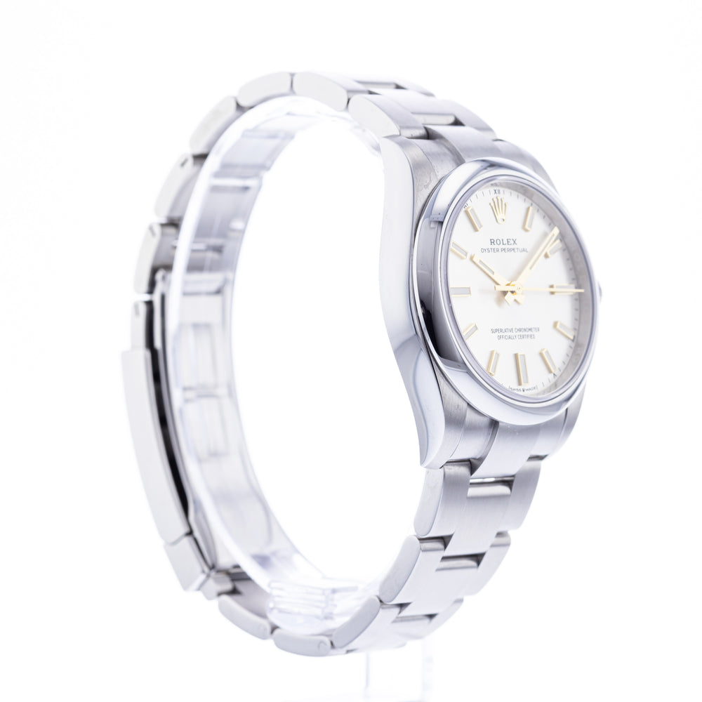 Rolex Oyster Perpetual 124200 6