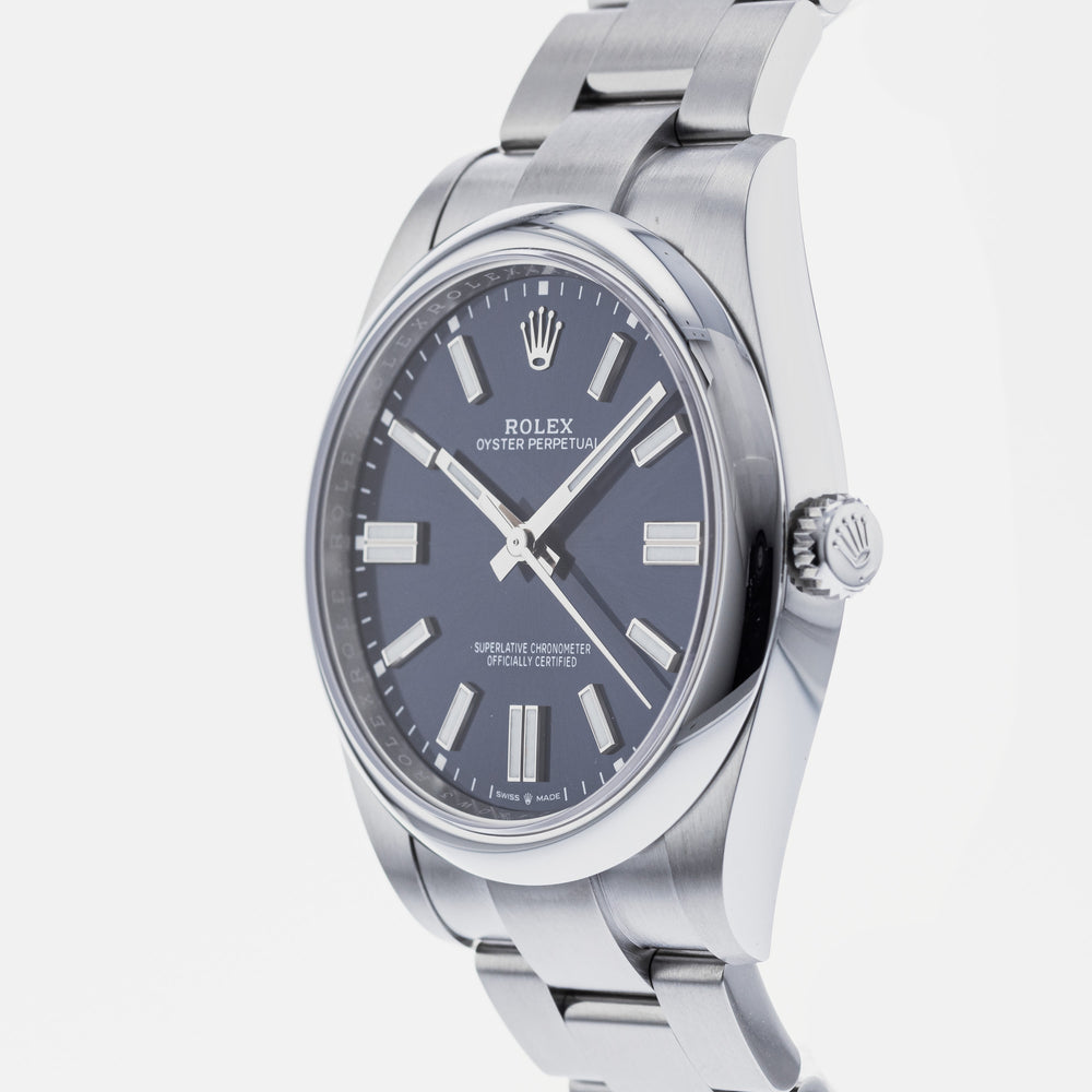 Rolex Oyster Perpetual 124300 2