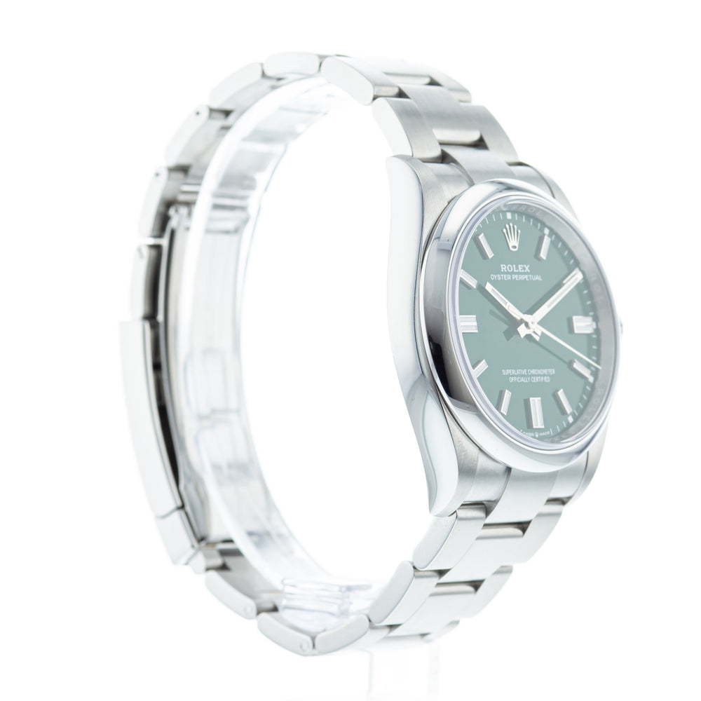 Rolex Oyster Perpetual 126000 6