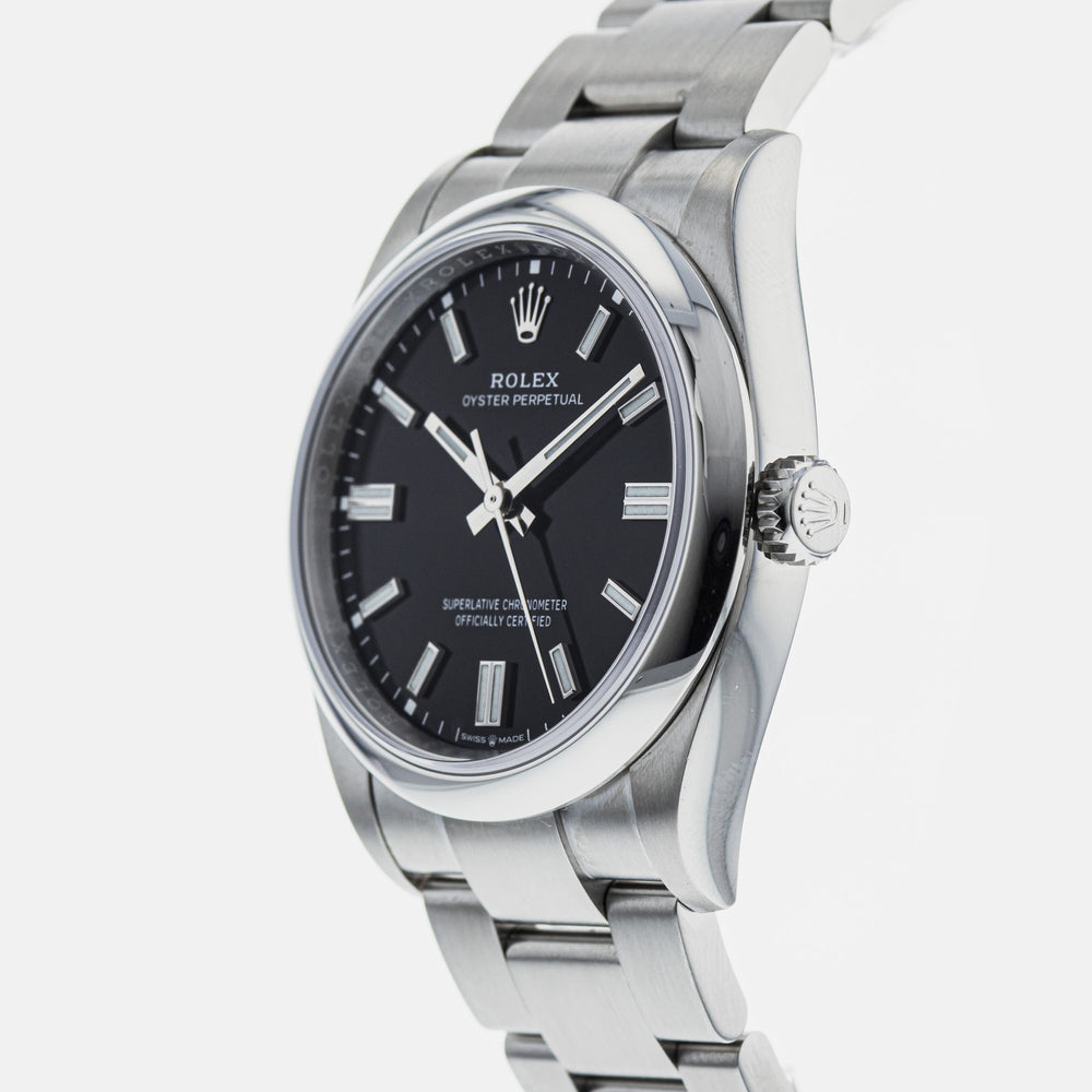 Rolex Oyster Perpetual 126000 2