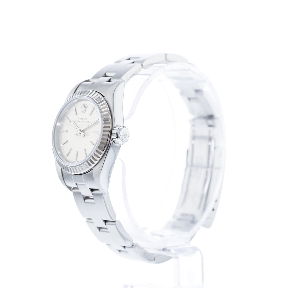 Rolex Oyster Perpetual 67194 2