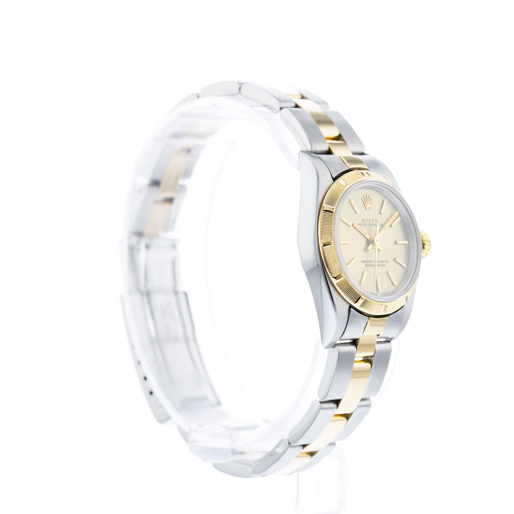 Rolex Oyster Perpetual 67233 6