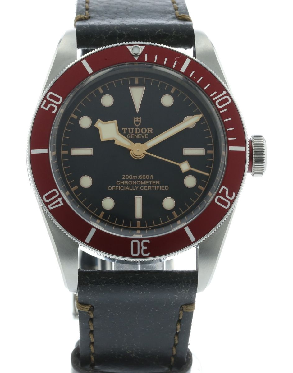 Tudor Heritage Black Bay Red on Leather 79230R-002 1