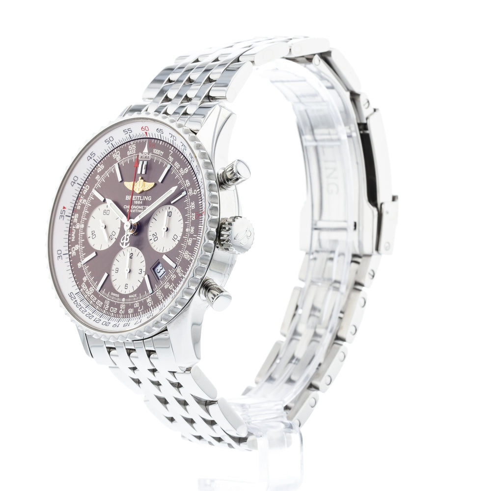 Breitling Navitimer 01 Limited Edition AB0121 2