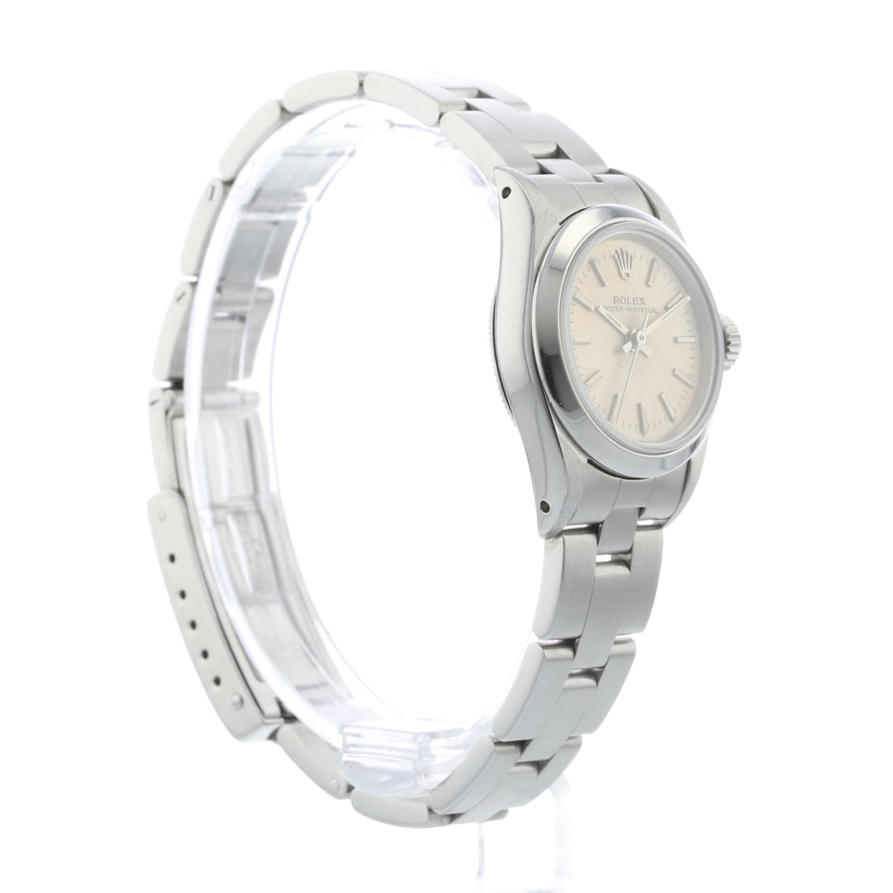 Rolex Oyster Perpetual 67180 6