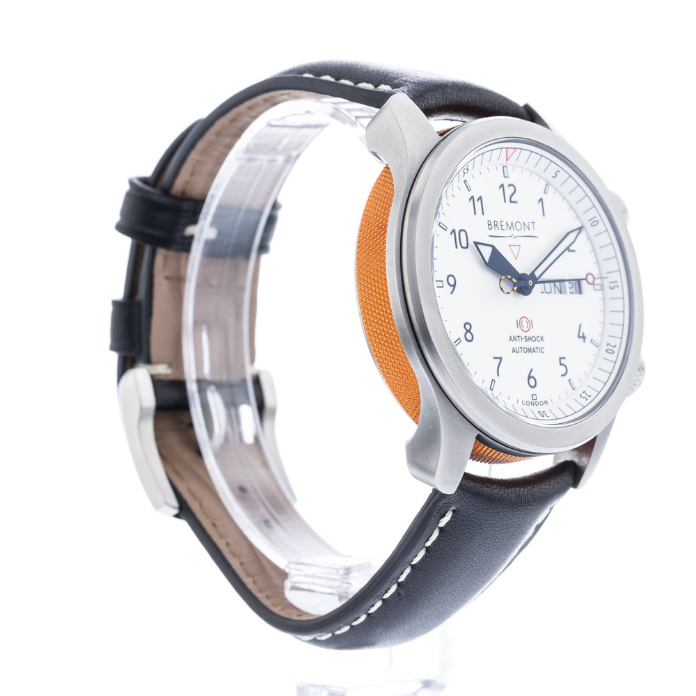 Bremont Mb11 white face leather band MBIIOr-WH 6