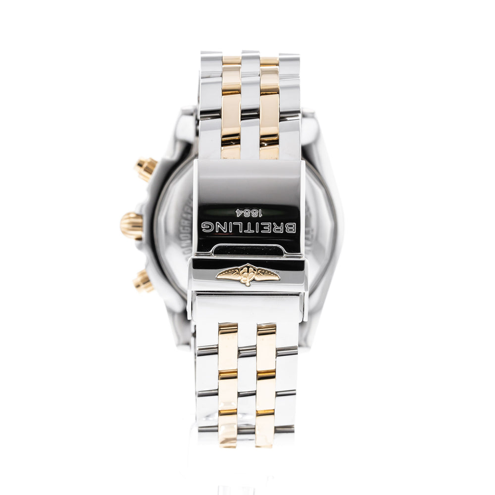 Breitling Chronomat CB0110 4