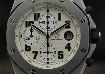 What is the Difference Between a Chronometer and a Chronograph?