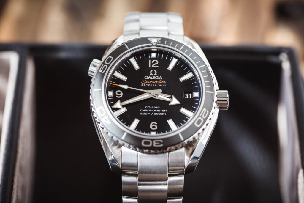 OMEGA Seamaster Planet Ocean