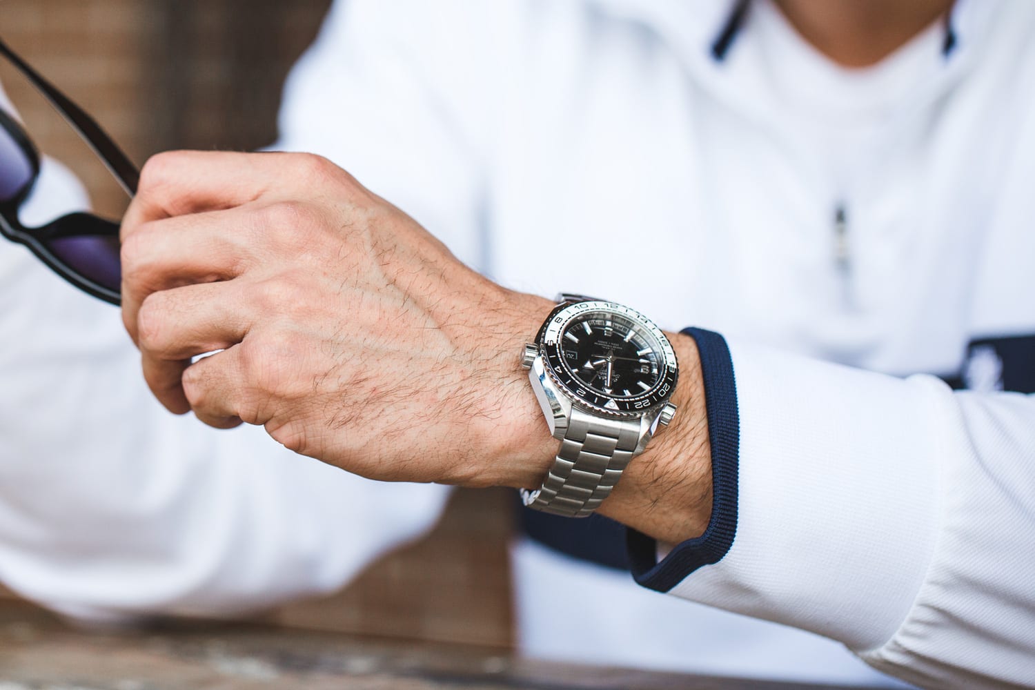 What is a GMT?: OMEGA Seamaster Planet Ocean GMT