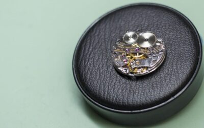 A Patek Philippe Calatrava ref. 3919 with a Unique Engraving