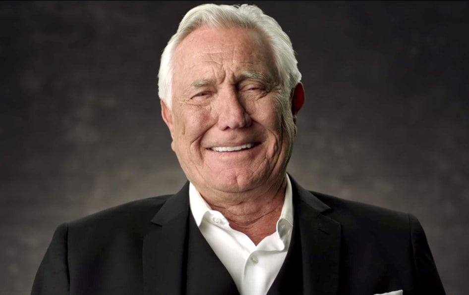 Becoming Bond - George Lazenby