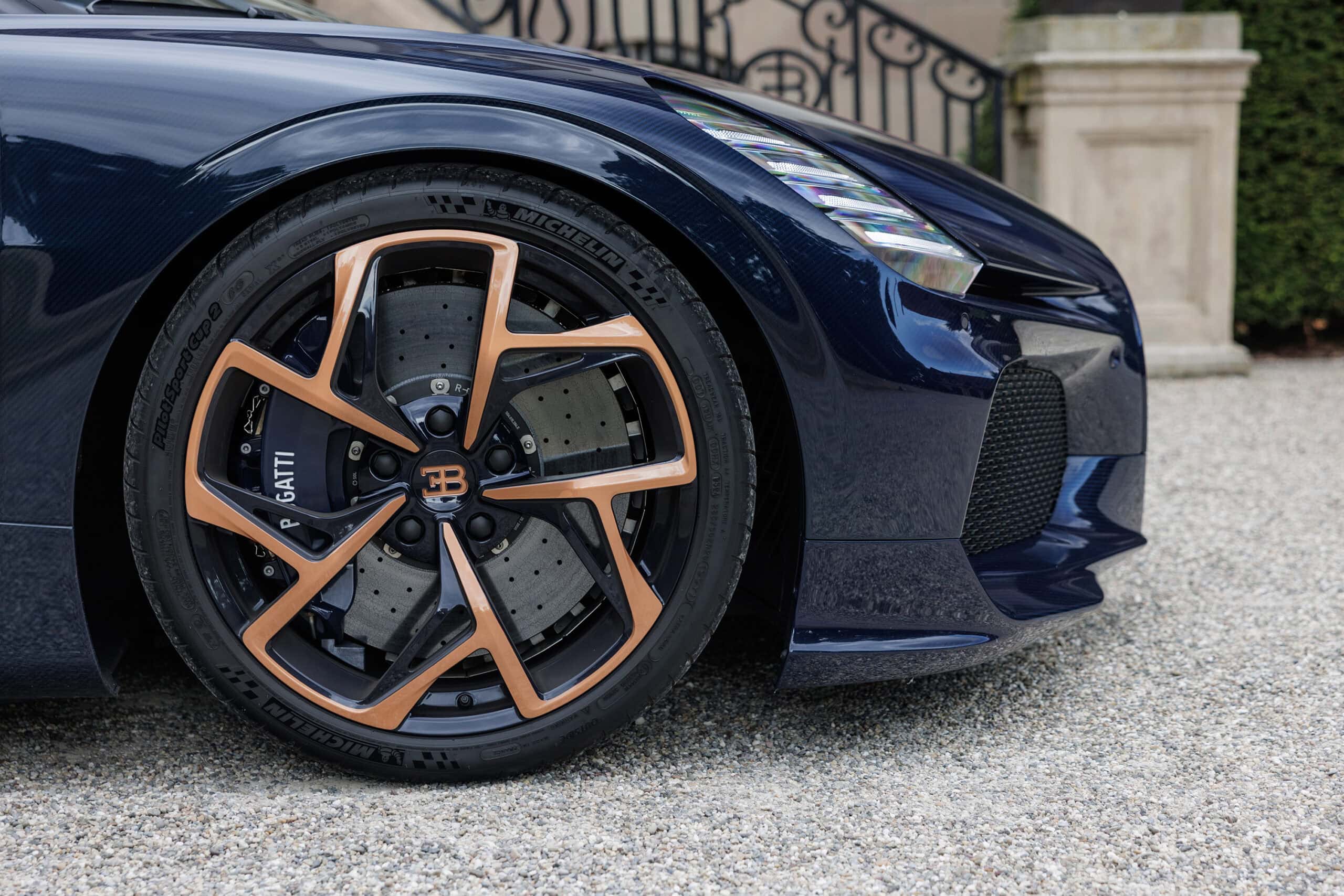 Bugatti's copper wheel plate